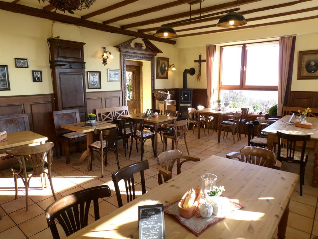 Gasthaus Zur Burgschaenke Aremberg Exterior foto